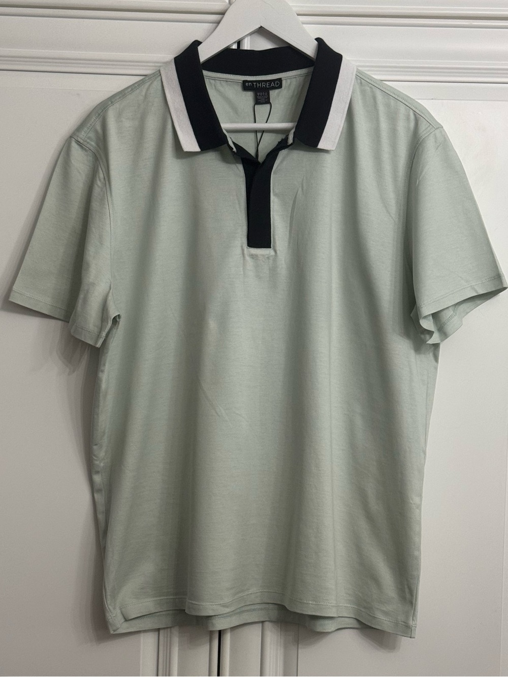 NWT en THREAD Men's Large Short Sleeve Polo Mint w/Contrast Black & White Collar